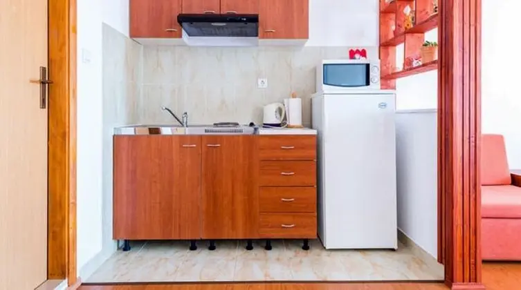 Superior Apart Daire, Deniz Manzaralı