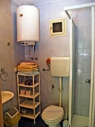 Apart Daire (One-Bedroom Apartment with Sofa Bed)