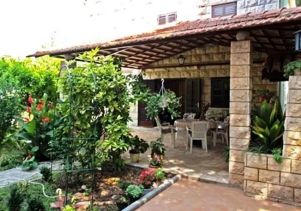 Tek Büyük Yataklı Oda (Double Room No1)