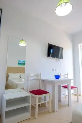 Tek Büyük Yataklı Oda, Balkon