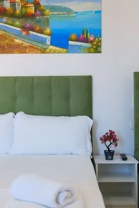 Üç Kişilik Oda, Balkon