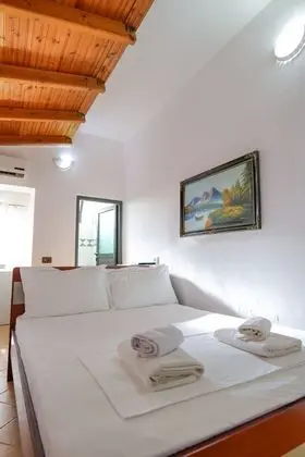 Üç Kişilik Oda, Balkon