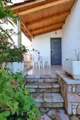 Üç Kişilik Oda, Balkon