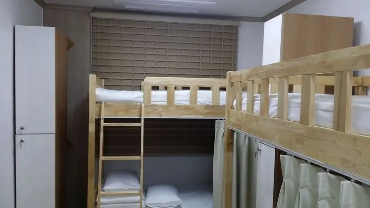 Üç Kişilik Oda (3 people)