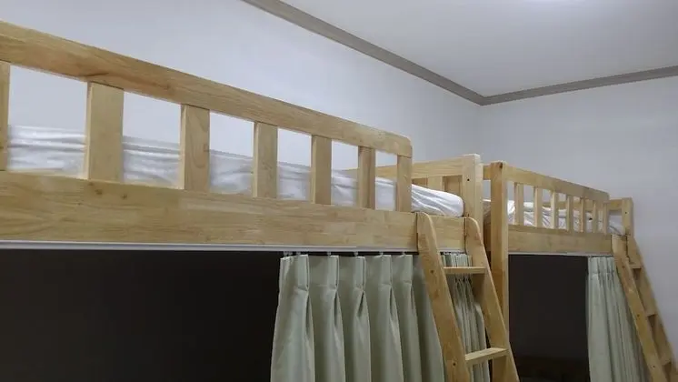 Üç Kişilik Oda (3 people)