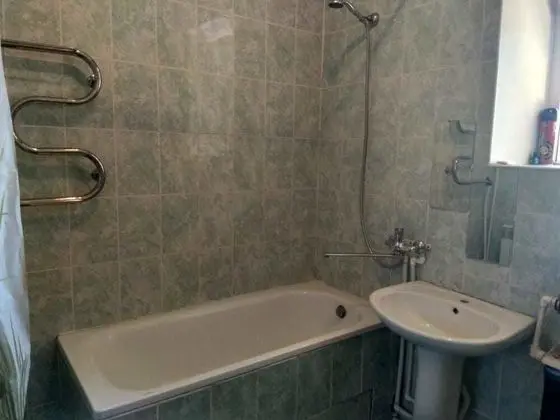 Deluxe Apart Daire, Zemin Kat