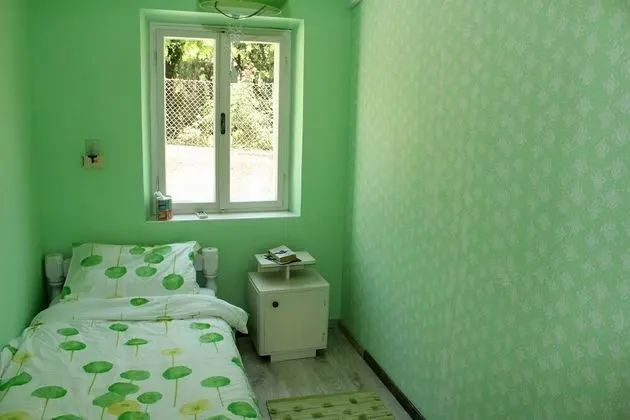 Tek Kişilik Oda, Ortak Banyo