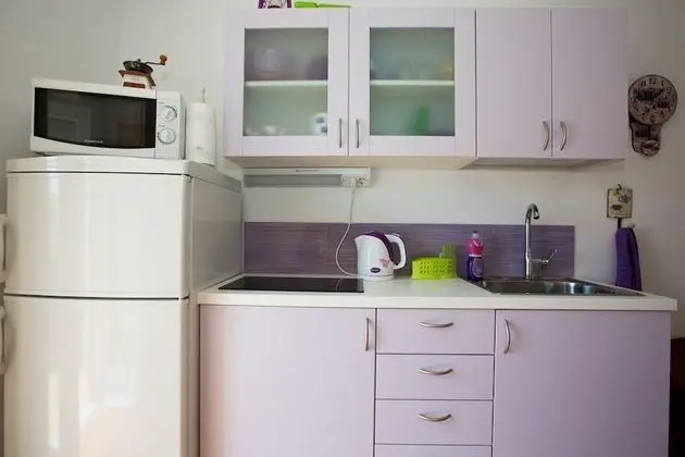 Üç Kişilik Oda, Ortak Banyo, Şehir Manzaralı