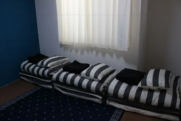 Üç Kişilik Oda