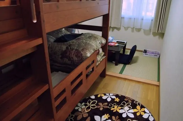 Traditional İki Ayrı Yataklı Oda, Ortak Banyo (Japanese, 3 Guests, Bunk, Room A/B)