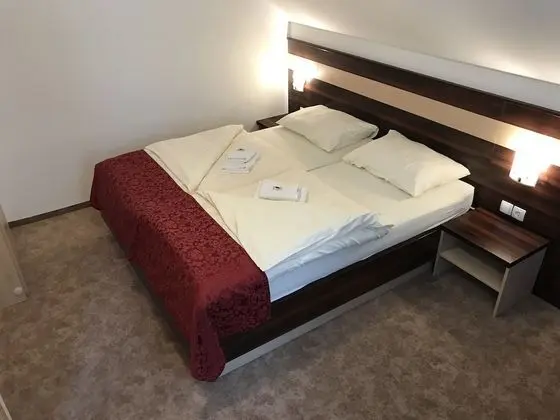 Economy Tek Büyük Yataklı Oda, 1 Çift Kişilik Yatak, Buzdolabı