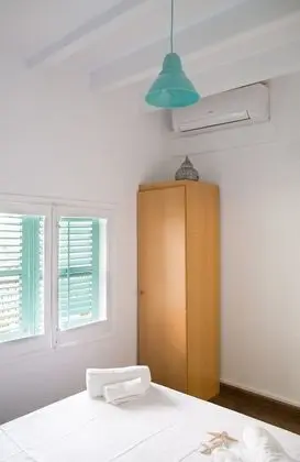 Tek Büyük Yataklı Oda, Ortak Banyo