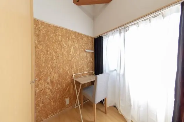 Üç Kişilik Oda