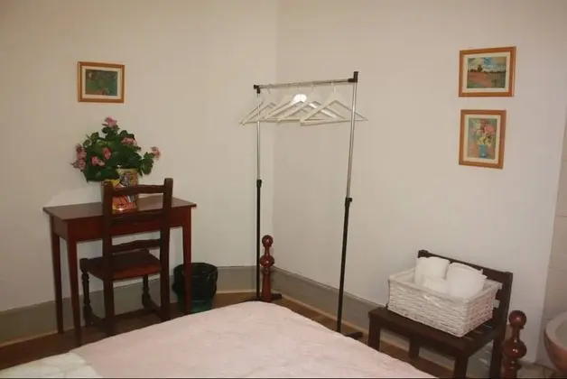 Tek Kişilik Oda, Ortak Banyo (Royale)