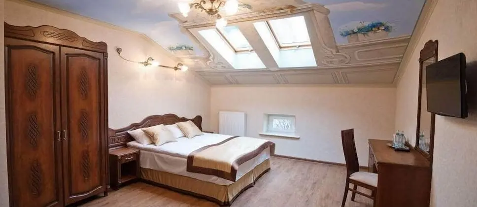 Comfort Tek Büyük veya İki Ayrı Yataklı Oda