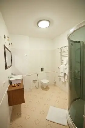 Standard Tek Büyük veya İki Ayrı Yataklı Oda