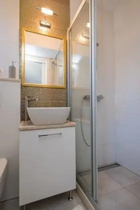 İki Ayrı Yataklı Oda, Şehir Manzaralı