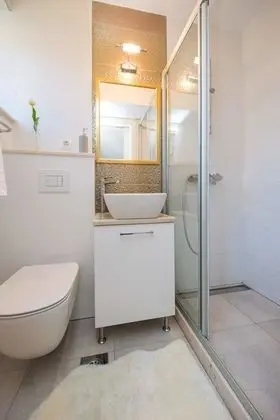 İki Ayrı Yataklı Oda, Şehir Manzaralı