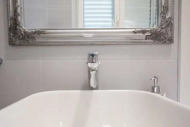 Standard Tek Büyük Yataklı Oda, Bahçe Manzaralı