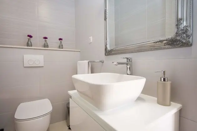 Standard Tek Büyük Yataklı Oda, Bahçe Manzaralı