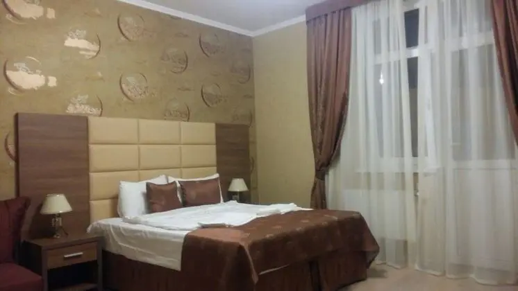 Standard Dört Kişilik Oda