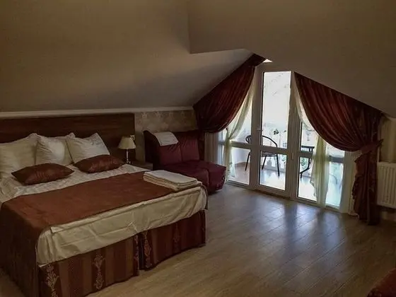 Standard Üç Kişilik Oda