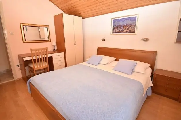 Apart Daire, 2 Yatak Odası, Teras, Bahçe Manzaralı