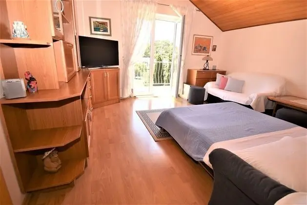 Apart Daire, 2 Yatak Odası, Teras, Bahçe Manzaralı