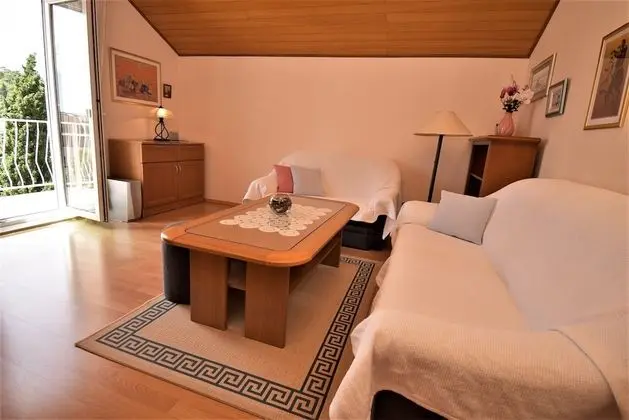 Apart Daire, 2 Yatak Odası, Teras, Bahçe Manzaralı