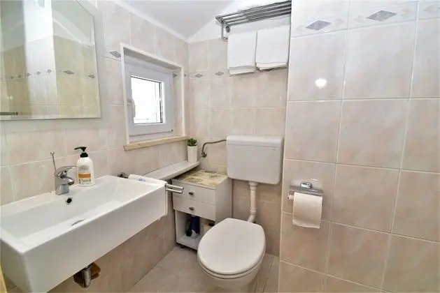 Apart Daire, 2 Yatak Odası, Teras, Bahçe Manzaralı