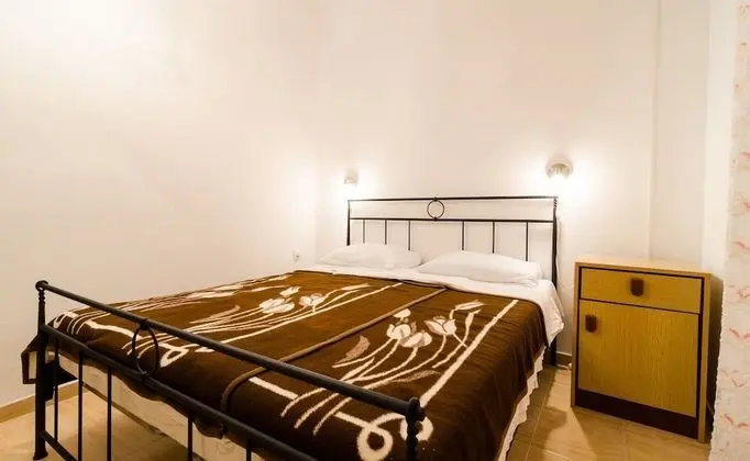 Tek Büyük Yataklı Oda