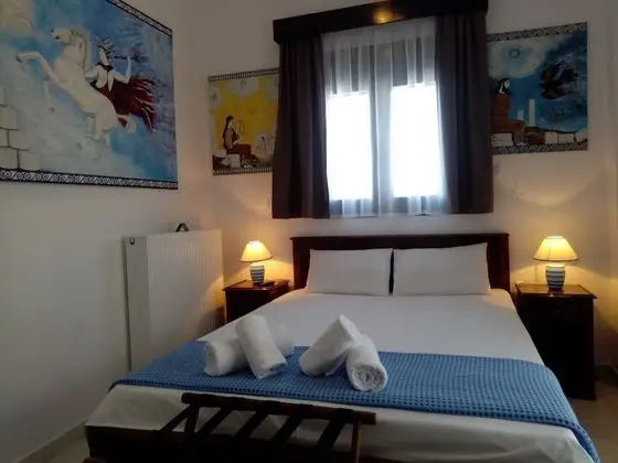 Classic Tek Büyük Yataklı Oda (Art room 5)