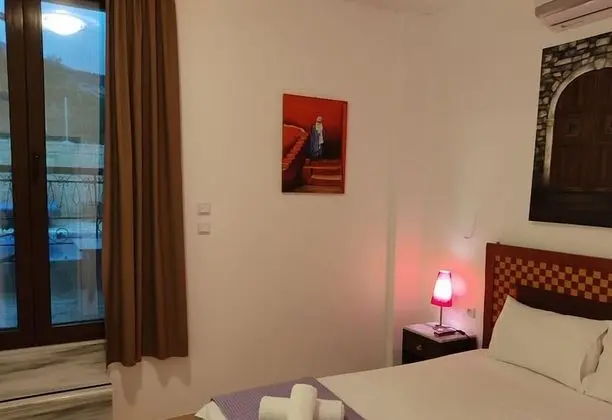 Tek Büyük Yataklı Oda (Art Room No2)