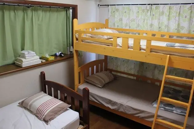 Standard Üç Kişilik Oda