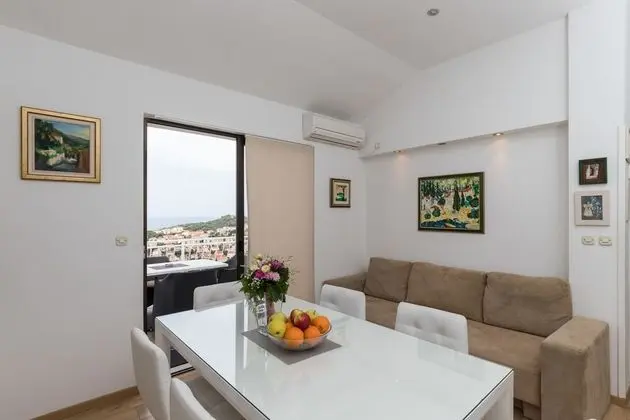 Apart Daire, 2 Yatak Odası, Balkon, Deniz Manzaralı