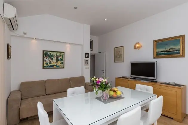 Apart Daire, 2 Yatak Odası, Balkon, Deniz Manzaralı