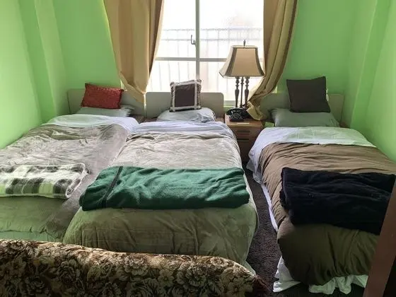 Economy Üç Kişilik Oda