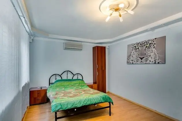 Üç Kişilik Oda, 1 Çift Kişilik Yatak ve Çekyat, Ortak Banyo, Şehir Manzaralı