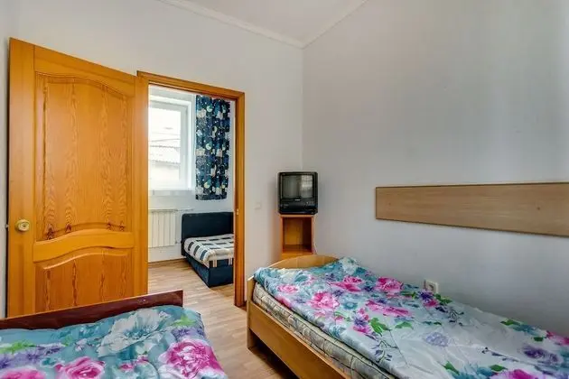 Üç Kişilik Oda, Birden Çok Yatak, Ortak Banyo