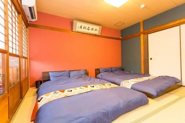 Ev (for 2-7 People)