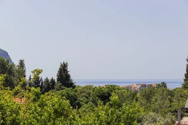 Standard Üç Kişilik Oda, Deniz Manzaralı