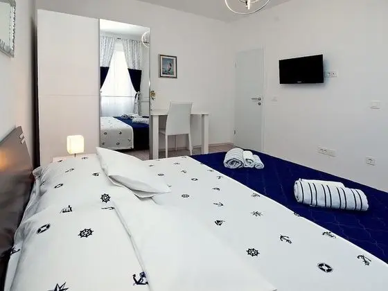 Tek Büyük Yataklı Oda, Dağ Manzaralı