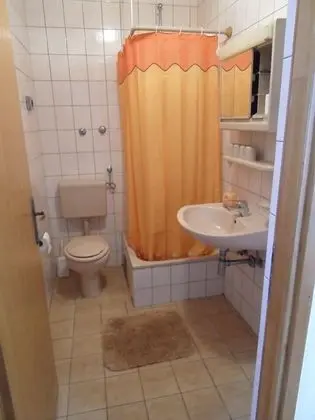 Basic İki Ayrı Yataklı Oda