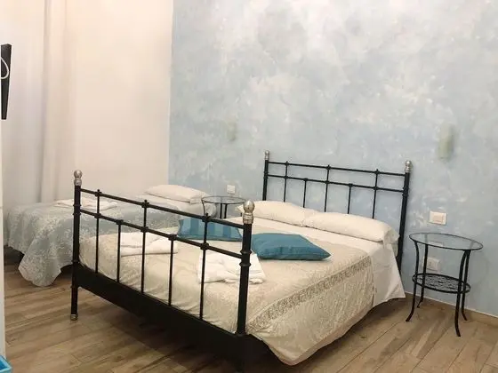 Traditional Üç Kişilik Oda