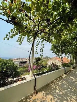 Tek Büyük Yataklı Oda, Teras, Deniz Manzaralı