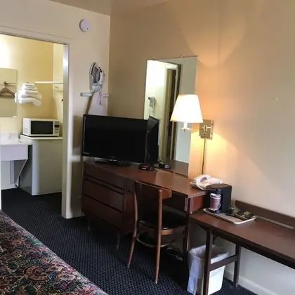 Bir Queen-Size Yataklı Oda (Sigara İçilmez)