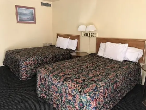 İki Double Yataklı Oda (Sigara İçilmez)