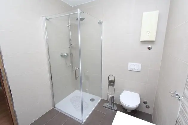 Tek Büyük Yataklı Oda, 1 Büyük (Queen) Boy Yatak