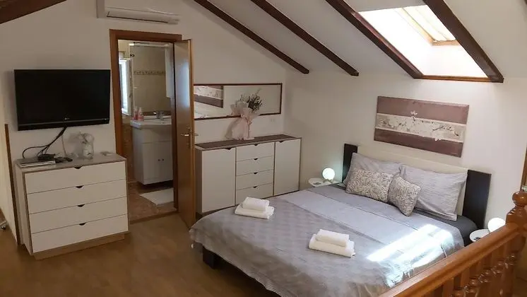 Tek Büyük Yataklı Oda, 1 Büyük (Queen) Boy Yatak (2nd Floor)