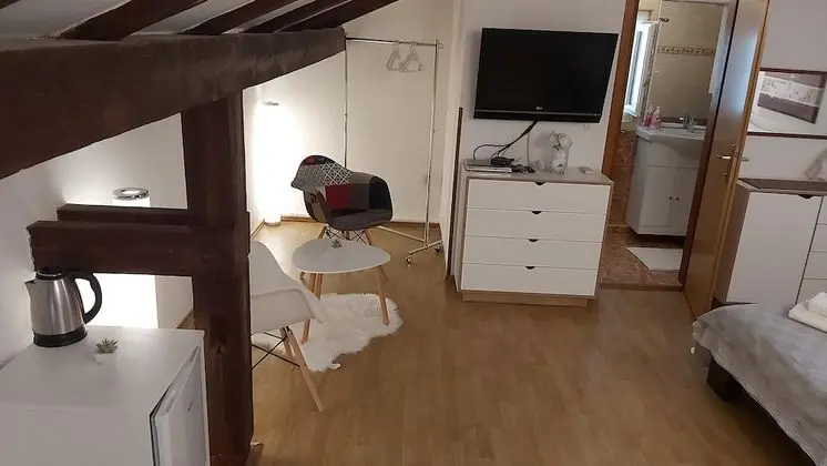 Tek Büyük Yataklı Oda, 1 Büyük (Queen) Boy Yatak (2nd Floor)